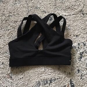 Hybrid & Company Black Crisscross Sports Bra
